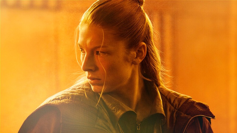 Cora looking to the side in Blade Runner 2099 (2026)